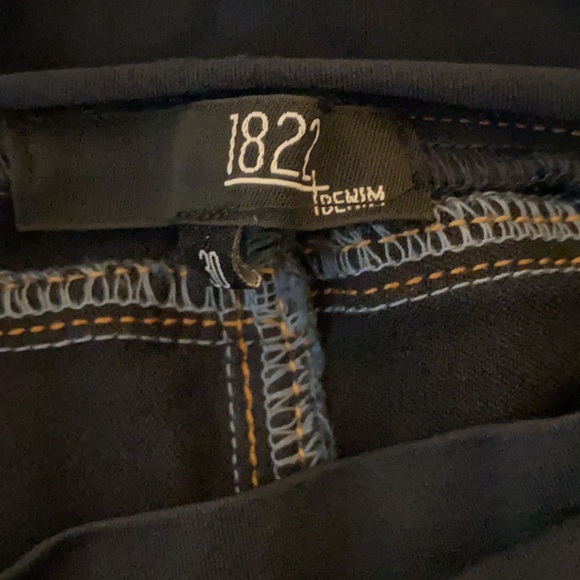 Maternity jeans - Picture 2 of 2